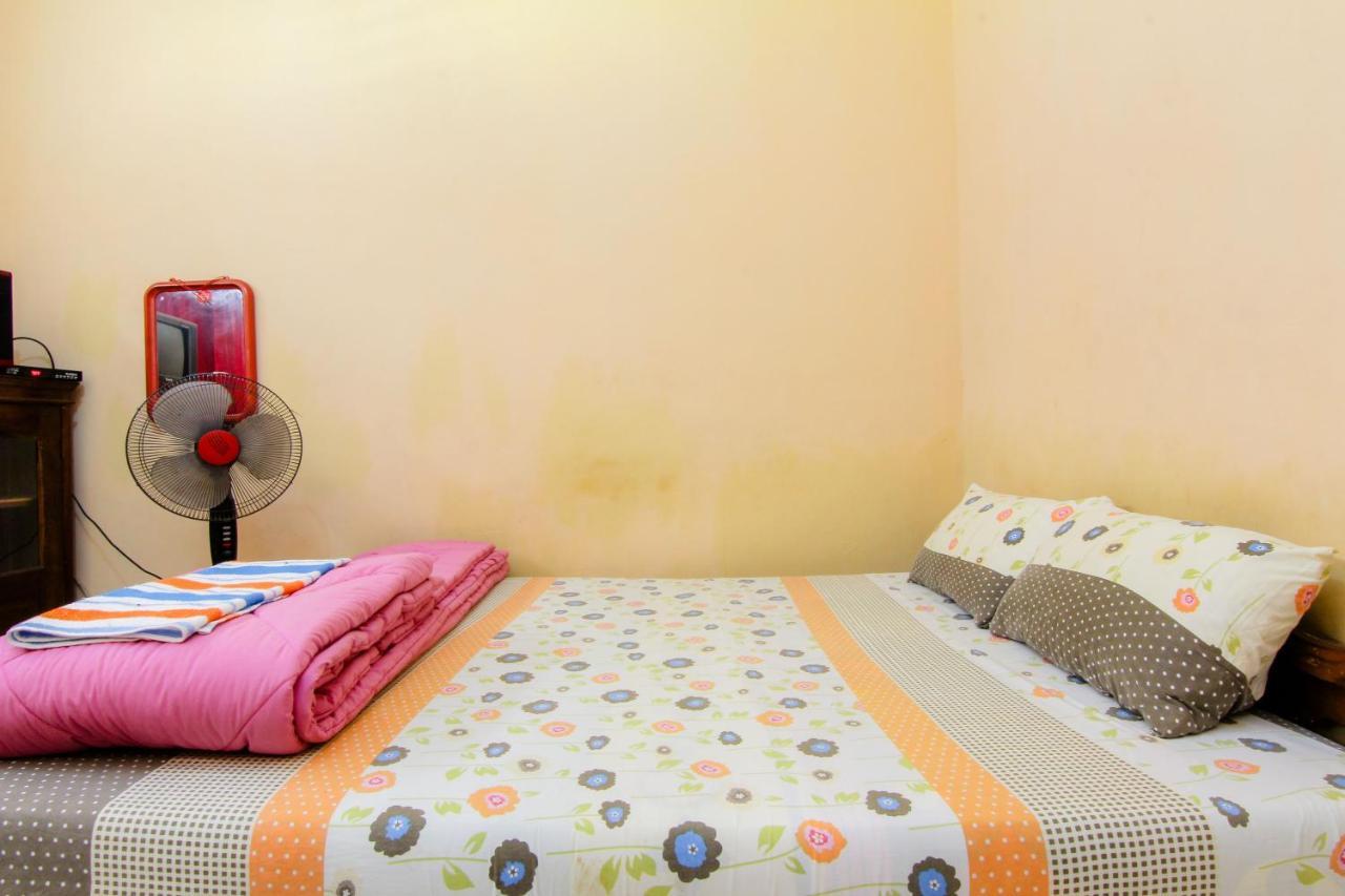 Hotel Losmen Melati Bantul Exterior foto
